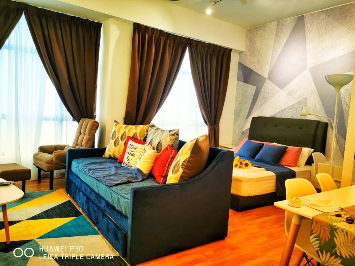 Homezz Imperium Residence Kuantan Studio Seaview Екстериор снимка