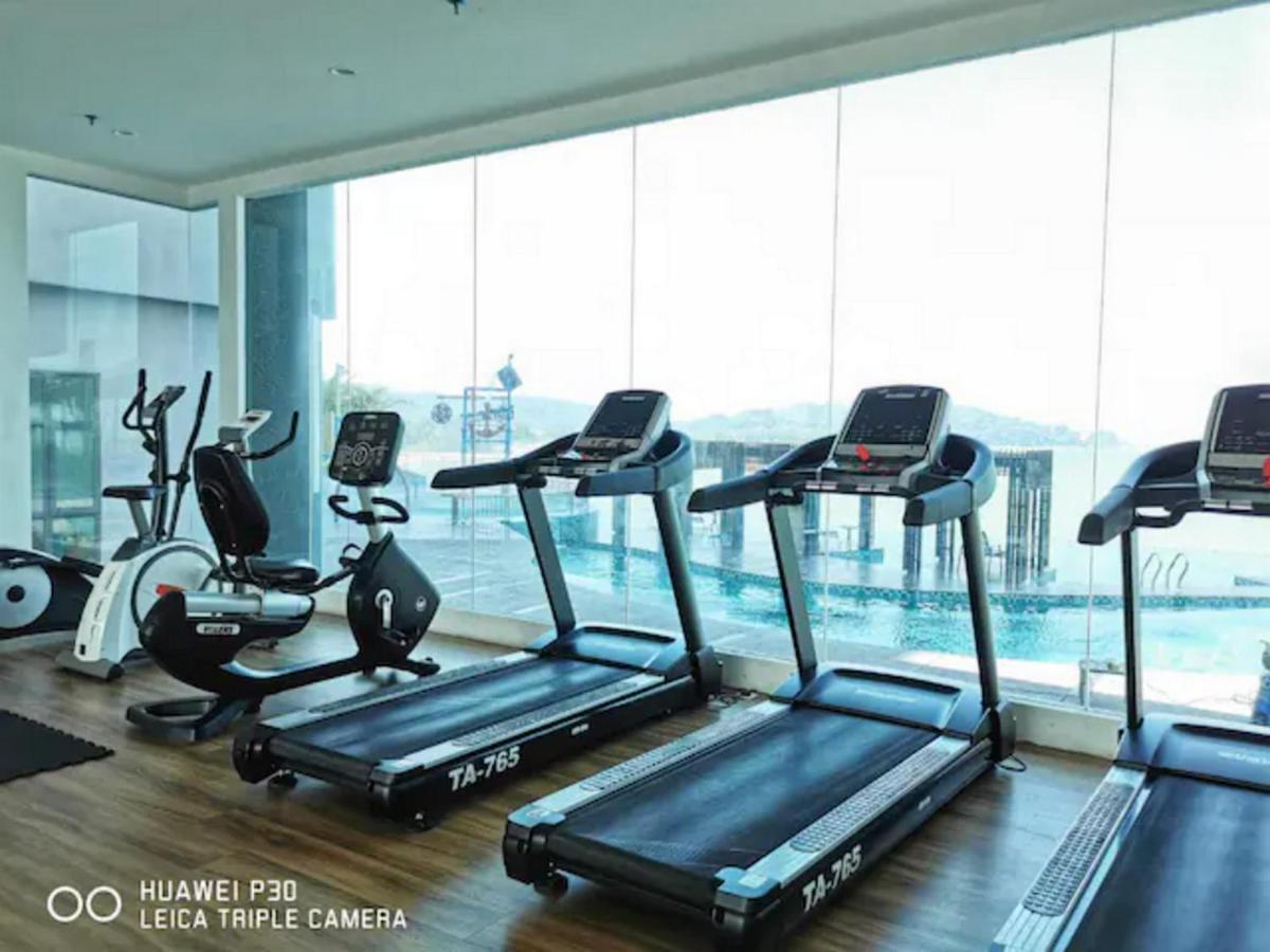 Homezz Imperium Residence Kuantan Studio Seaview Екстериор снимка