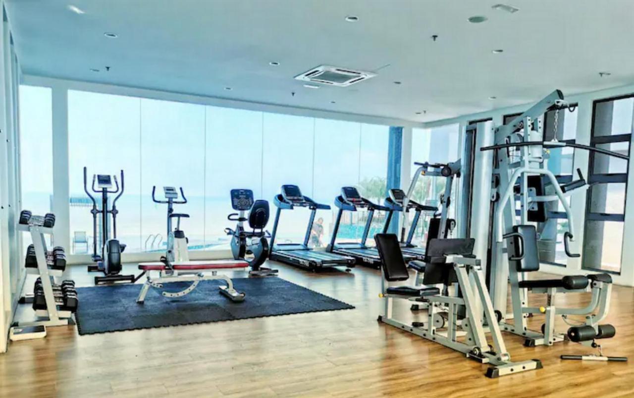 Homezz Imperium Residence Kuantan Studio Seaview Екстериор снимка