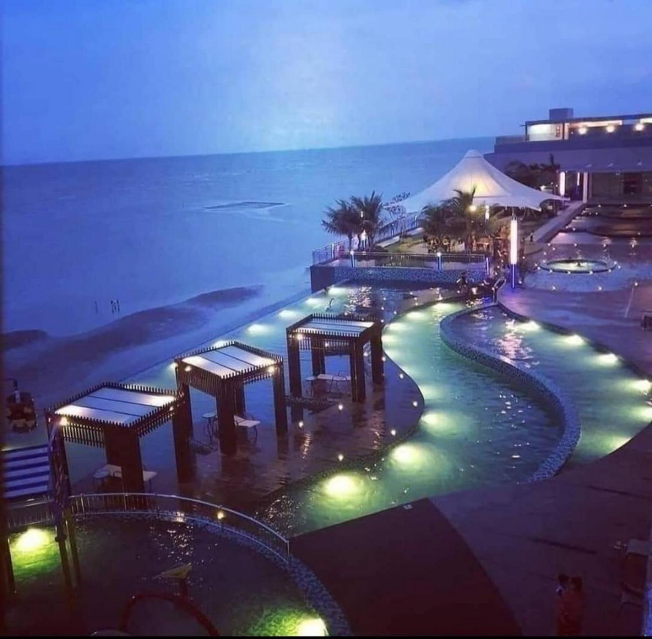 Homezz Imperium Residence Kuantan Studio Seaview Екстериор снимка