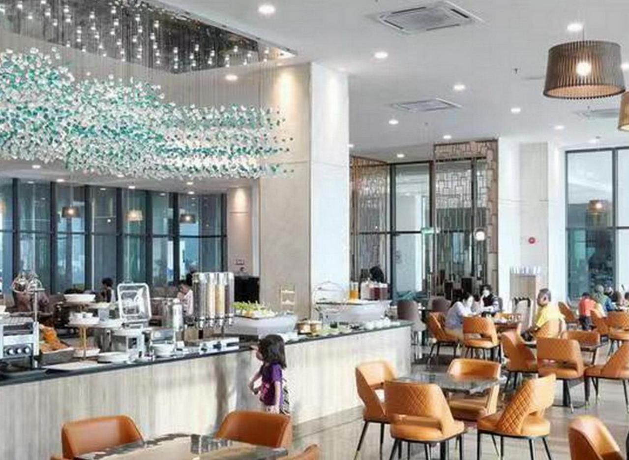 Homezz Imperium Residence Kuantan Studio Seaview Екстериор снимка